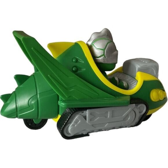 PJ Masks Gekko-Mobile & Gekko Figure Playset - Green & Yellow - Picture 4 of 11